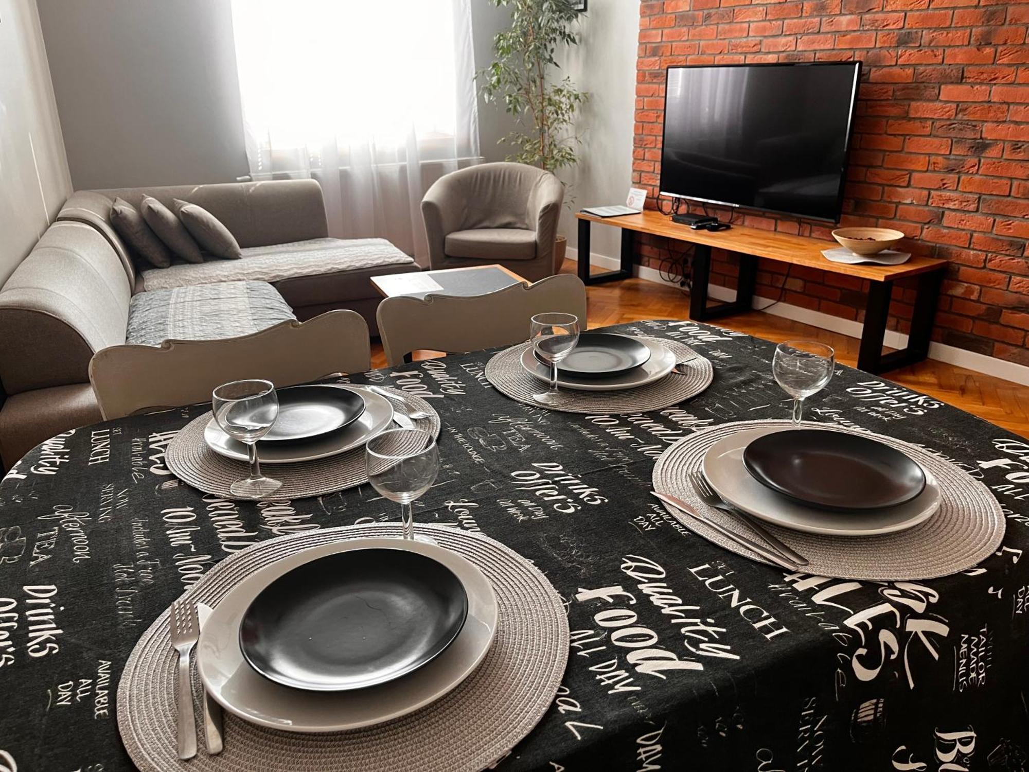 Zamkowy Apartament Lublin Exterior foto